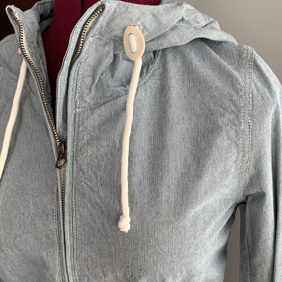 Cotton hooded H&M Jacket - Picture 2 of 11